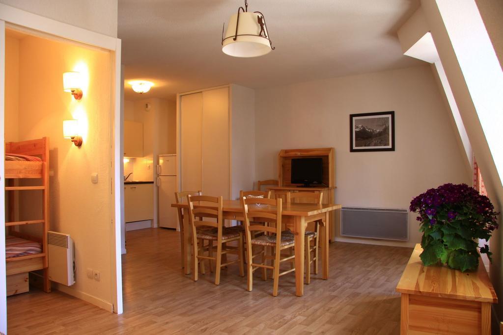 Vacanceole - Residence Illixon Bagneres-de-Luchon Ngoại thất bức ảnh